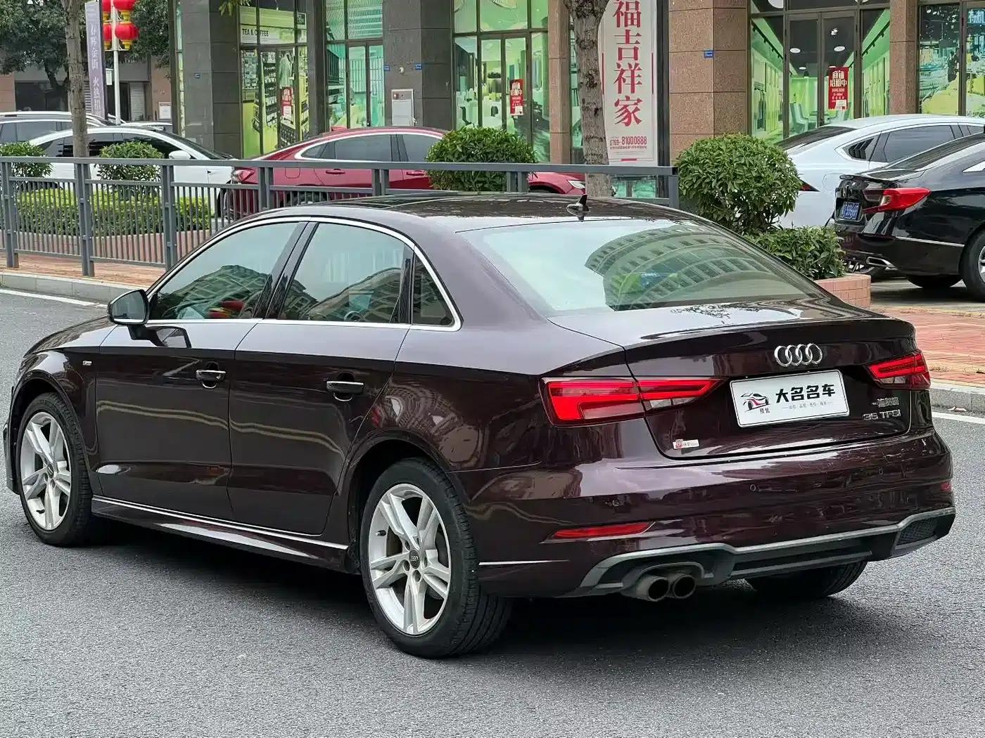 Audi A3 2018 30th Anniversary Edition Limousine 35 TFSI Fashion Model — миниатюра 7