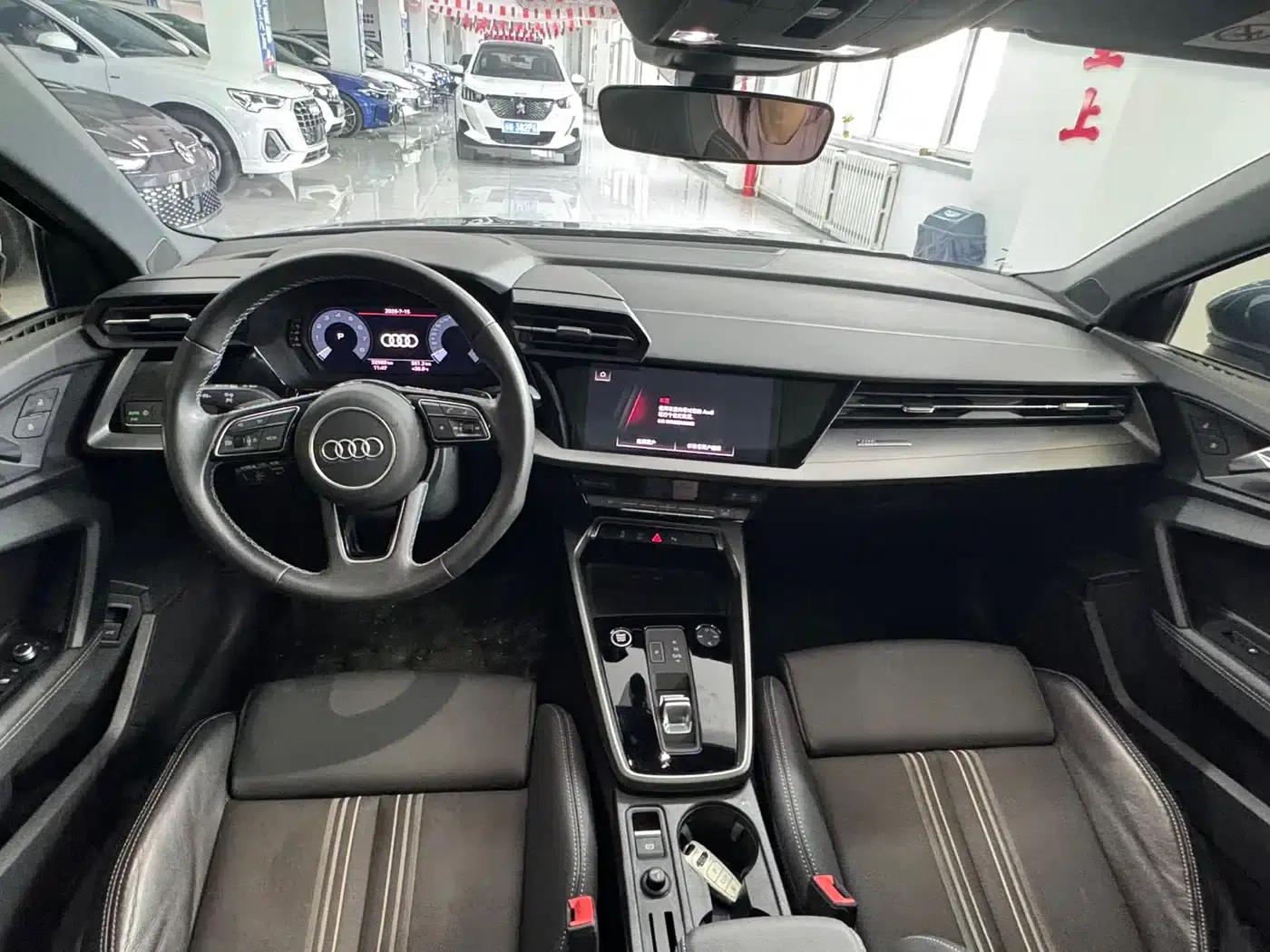 Audi A3 2023 Facelift A3L Limousine 35 TFSI Sporty Edition — миниатюра 15