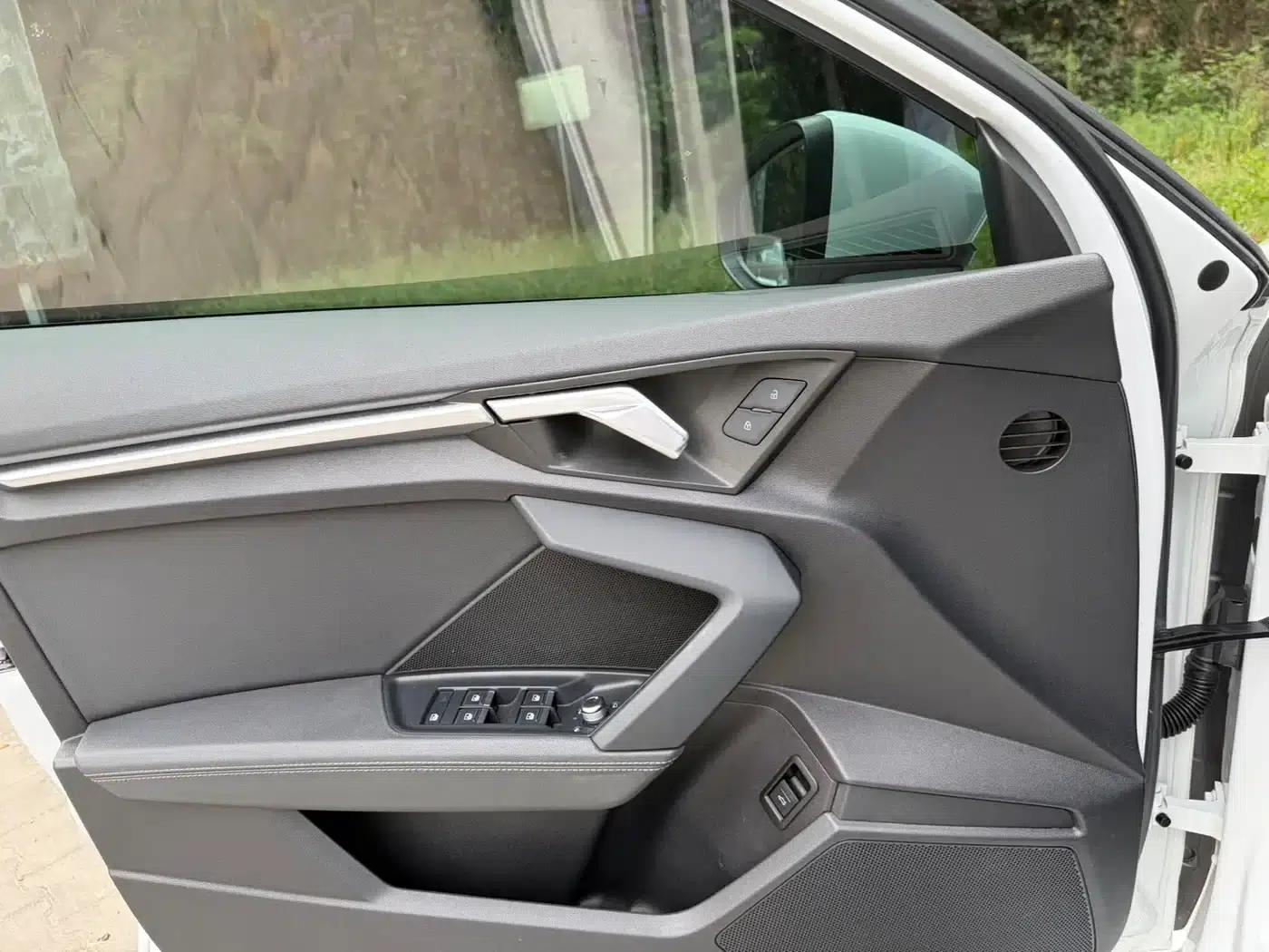 Audi A3 2022 Sportback 35 TFSI Fashion Sport — миниатюра 11