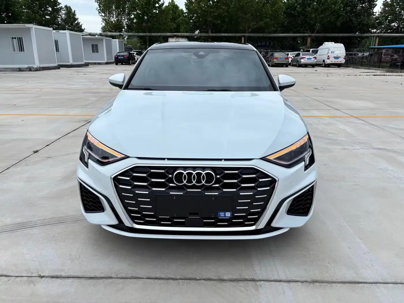 Audi A3 2023 Facelift A3L Limousine 35 TFSI Sporty Edition — миниатюра 2