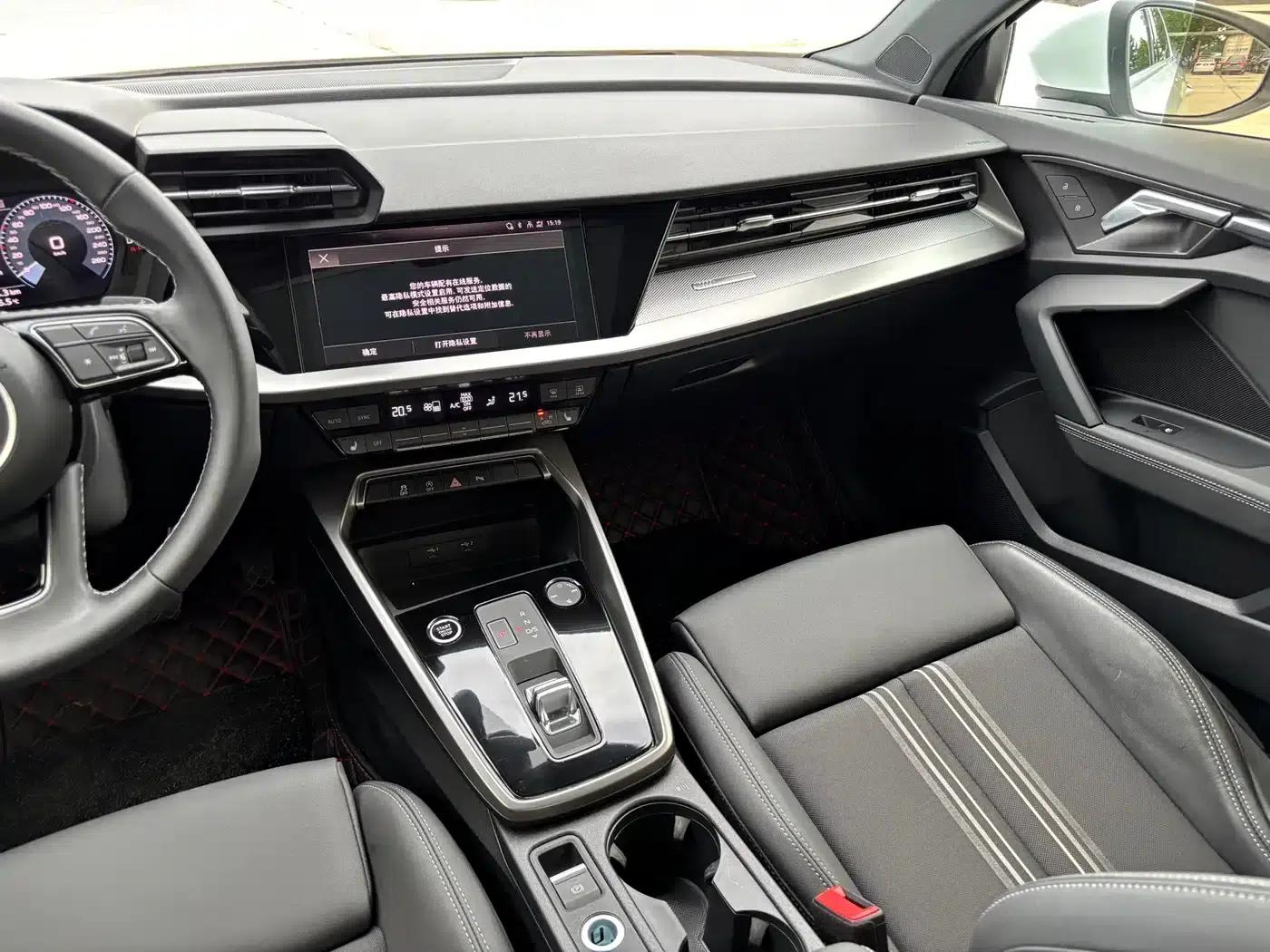 Audi A3 2023 Facelift A3L Limousine 35 TFSI Sporty Edition — миниатюра 13