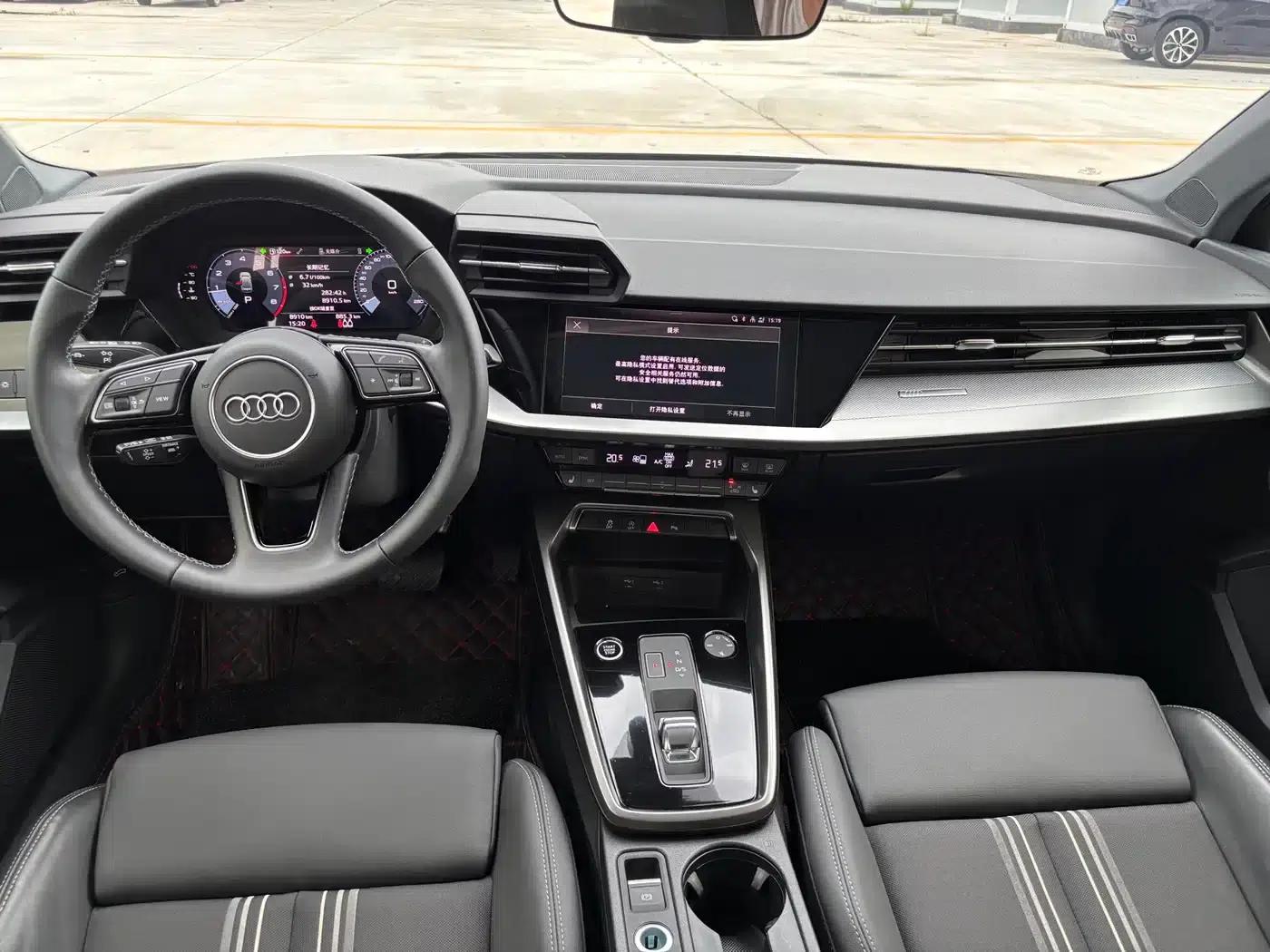 Audi A3 2023 Facelift A3L Limousine 35 TFSI Sporty Edition — миниатюра 14