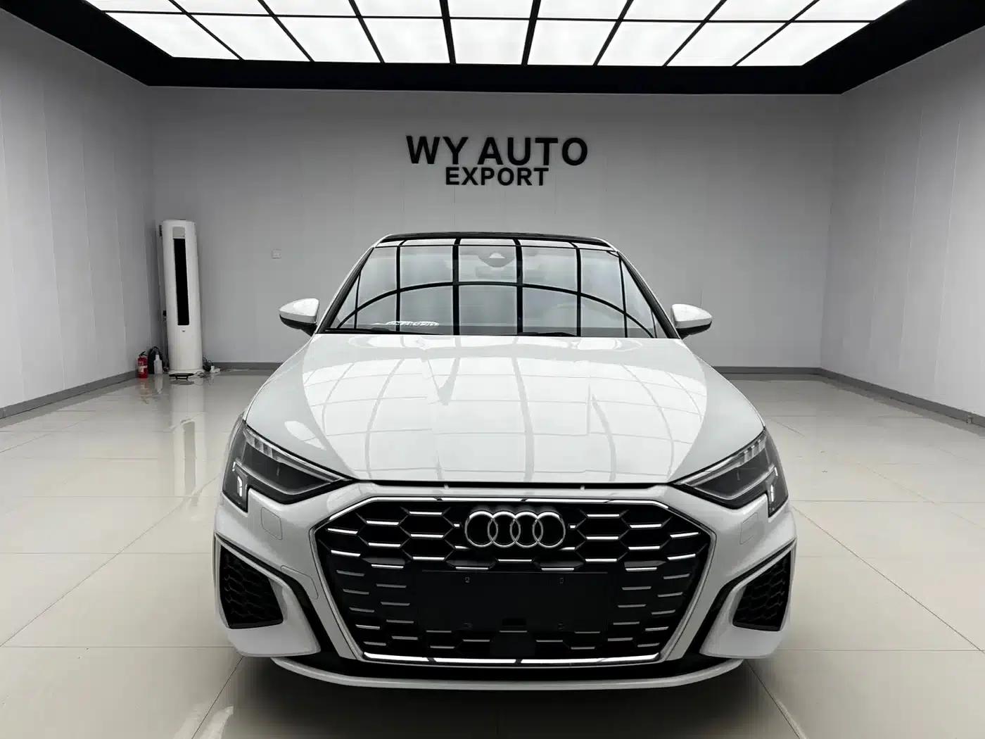 2023 Audi A3 A3L Limousine 35 TFSI Fashion Sport — миниатюра 2