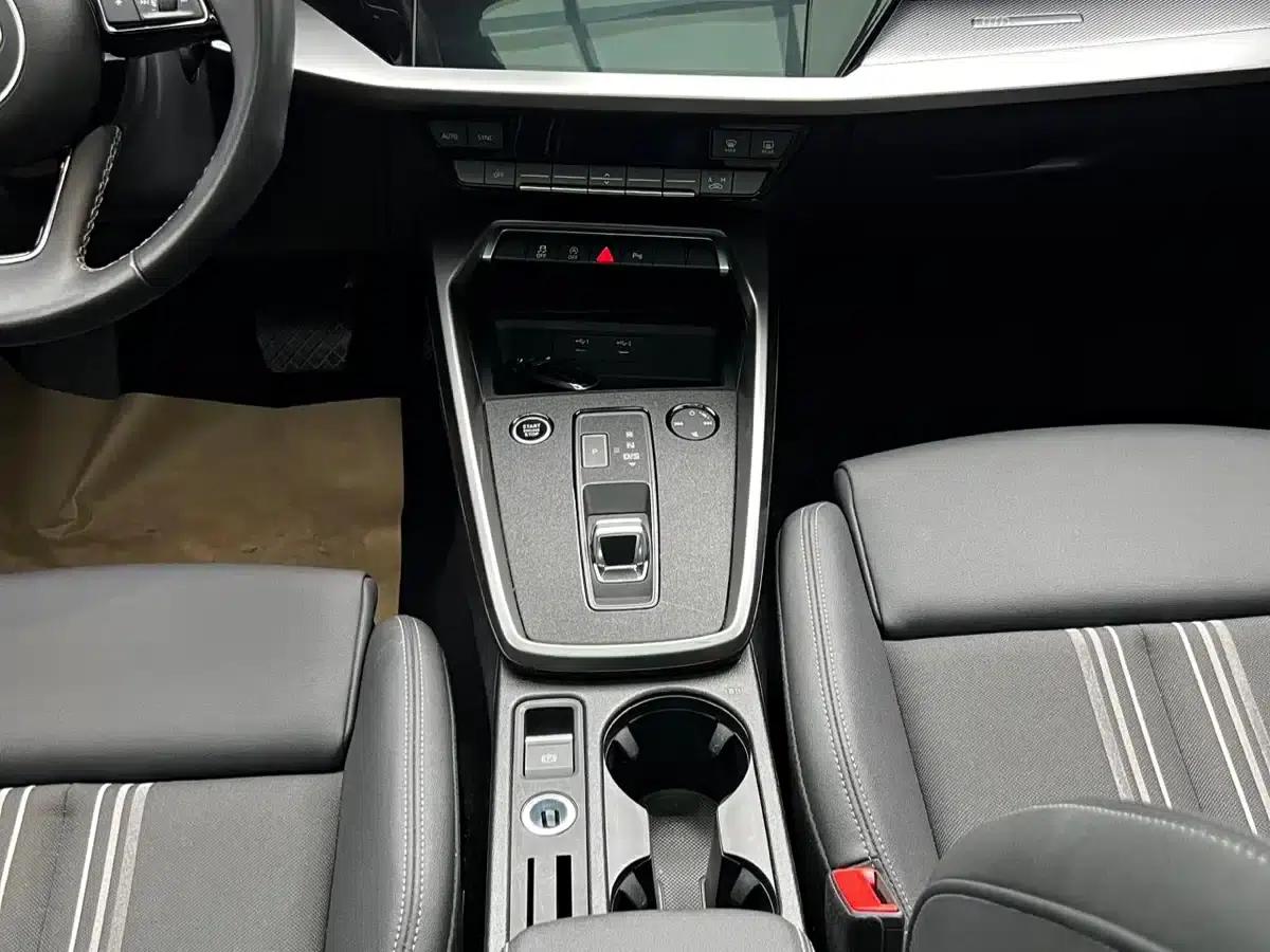 2023 Audi A3 A3L Limousine 35 TFSI Fashion Sport — миниатюра 12