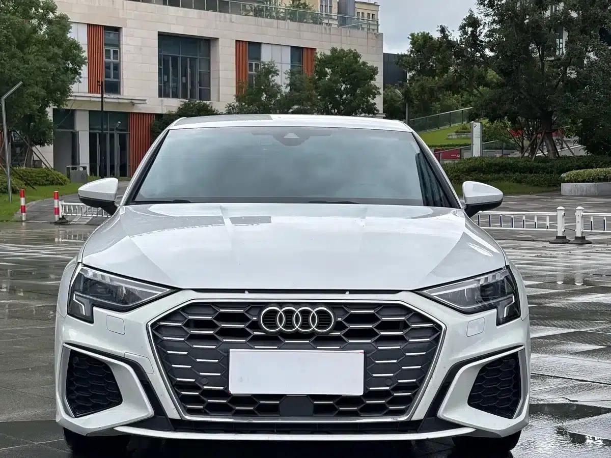 2021 Audi A3 A3L Limousine 35 TFSI Progressive Sport — миниатюра 2