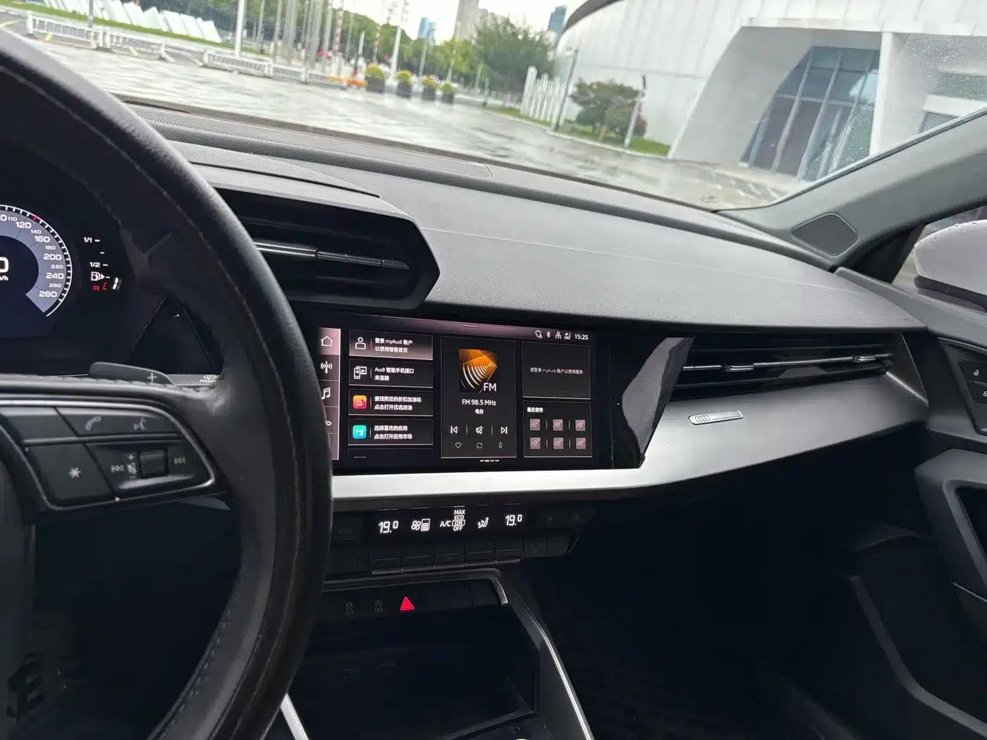 2021 Audi A3 A3L Limousine 35 TFSI Progressive Sport — миниатюра 8