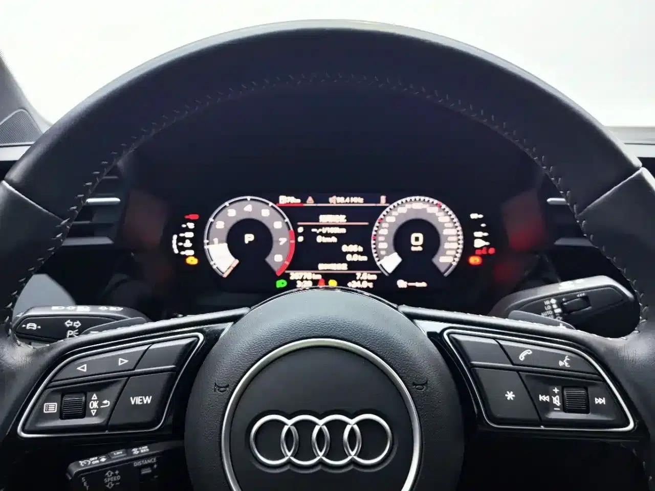 Audi A3 2023 Facelift A3L Limousine 35 TFSI Sporty Edition — миниатюра 11