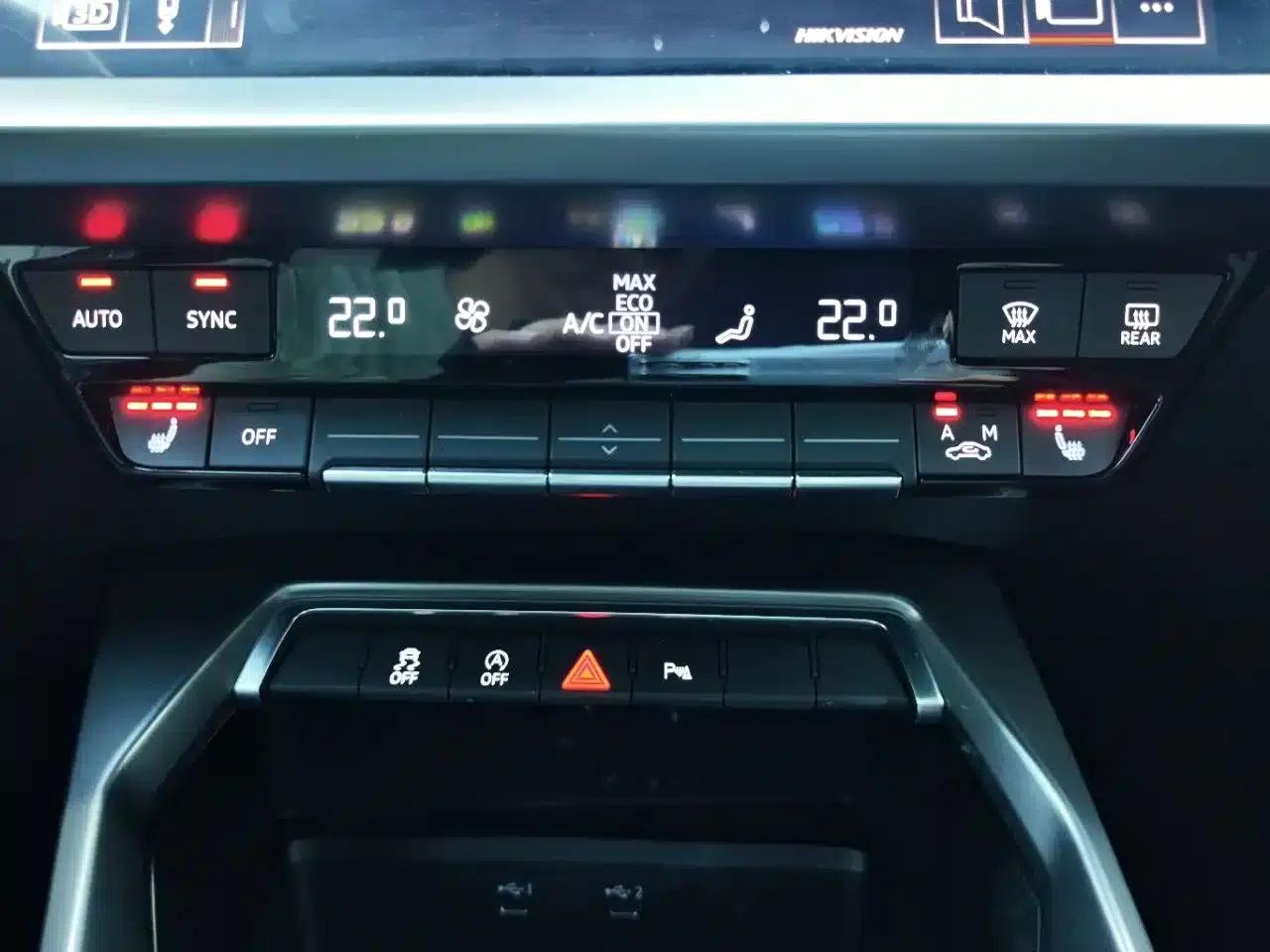 Audi A3 2023 Facelift A3L Limousine 35 TFSI Sporty Edition — миниатюра 13