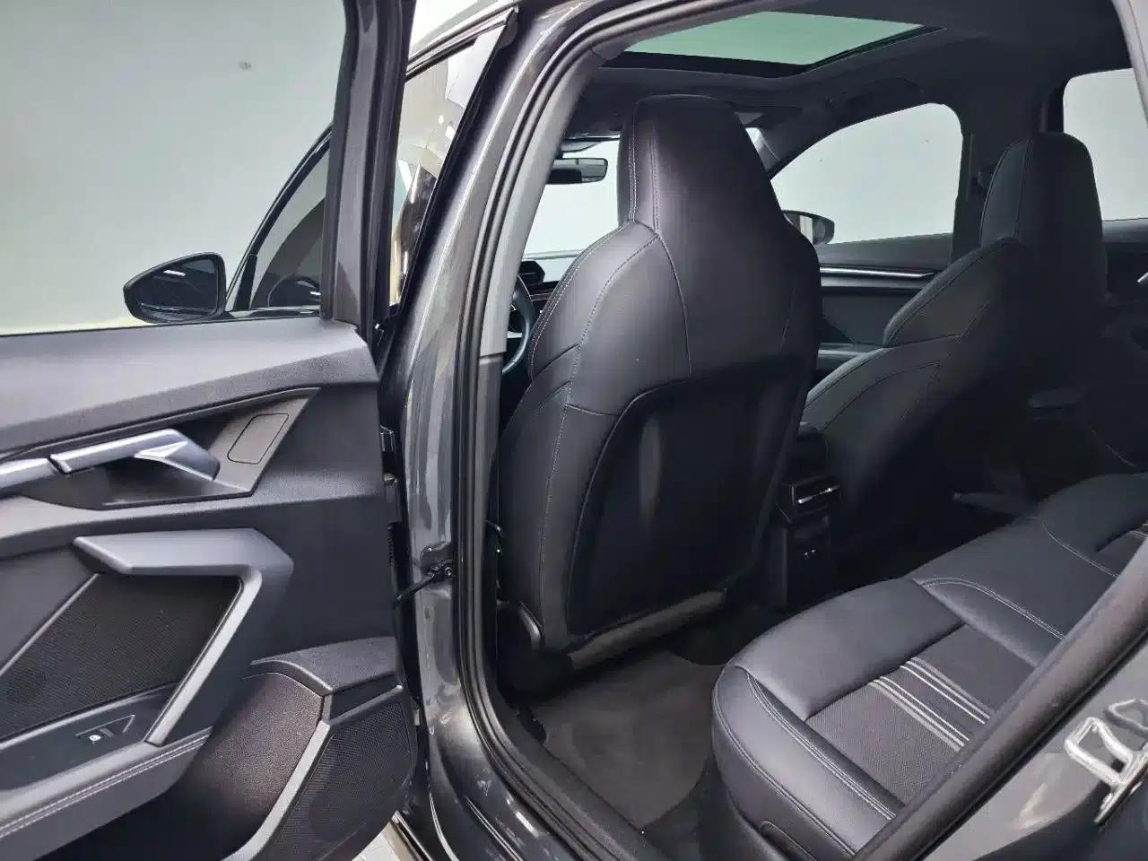 Audi A3 2023 Facelift A3L Limousine 35 TFSI Sporty Edition — миниатюра 8