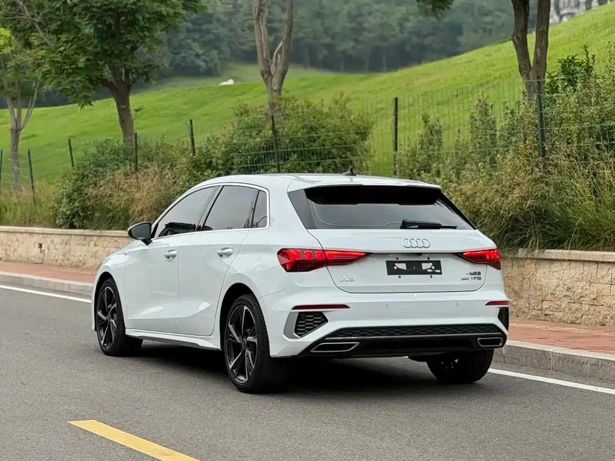 Audi A3 2022 Sportback 35 TFSI Fashion Sport — миниатюра 7