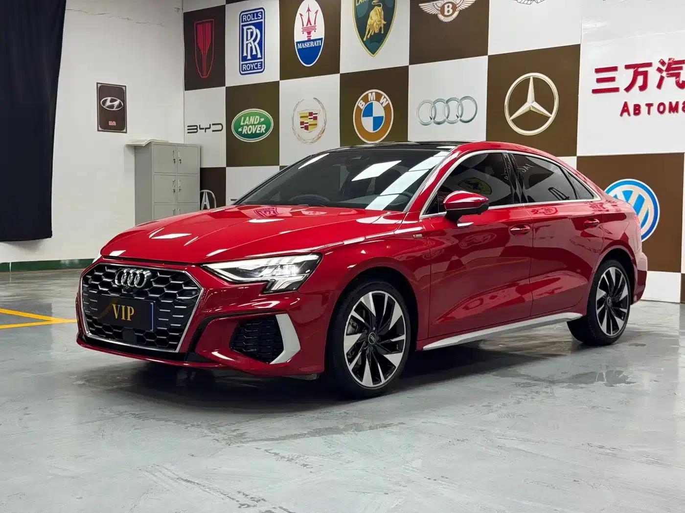 2022 Audi A3 A3L Limousine 35 TFSI Fashion Sport — миниатюра 1