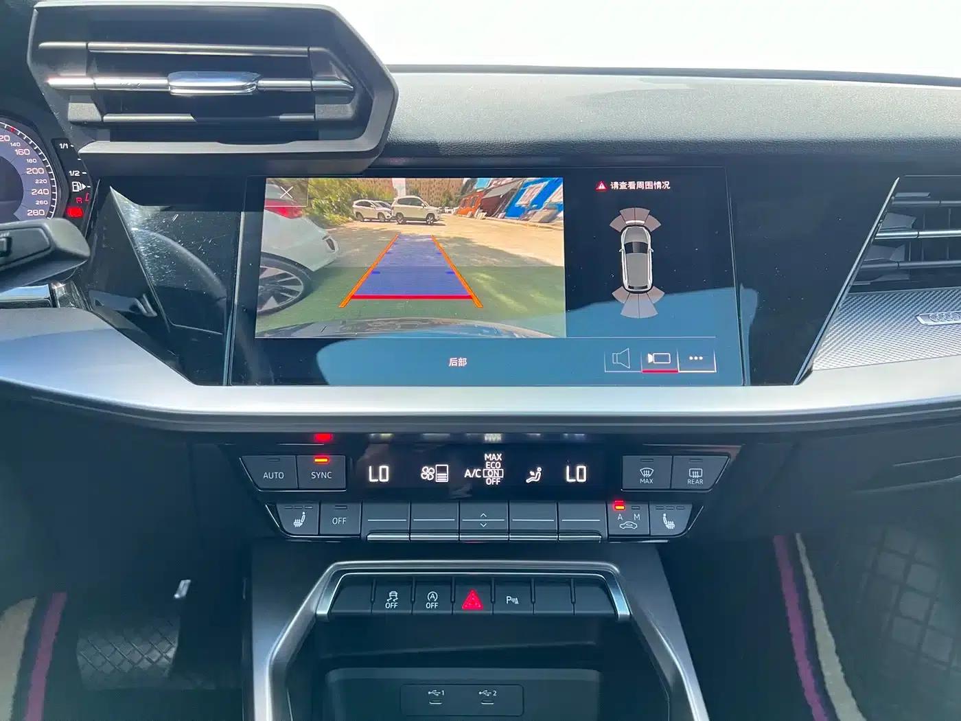 Audi A3 2023 Sportback 35 TFSI Fashion Sport — миниатюра 11