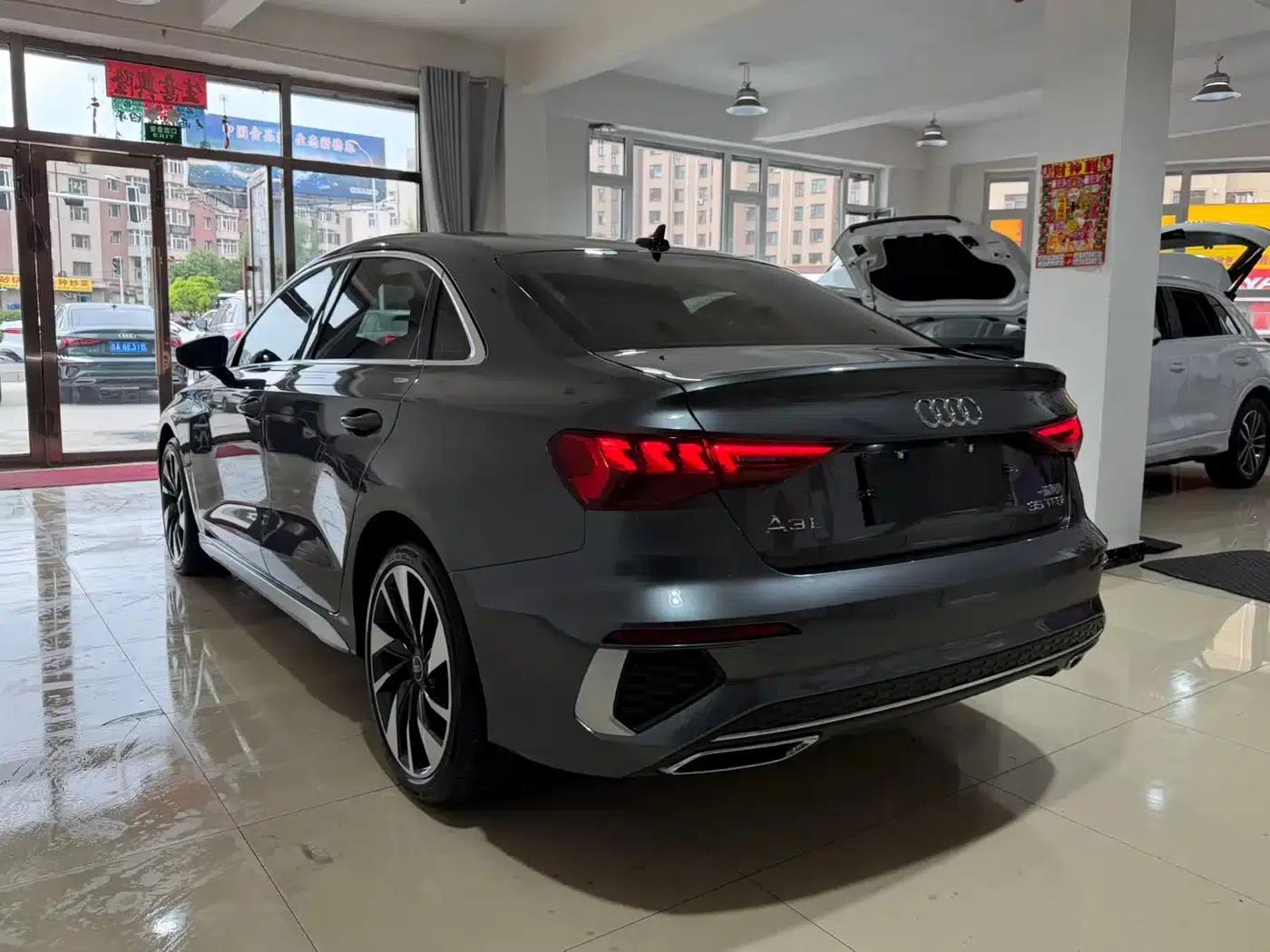 2023 Audi A3 A3L Limousine 35 TFSI Fashion Sport — миниатюра 4