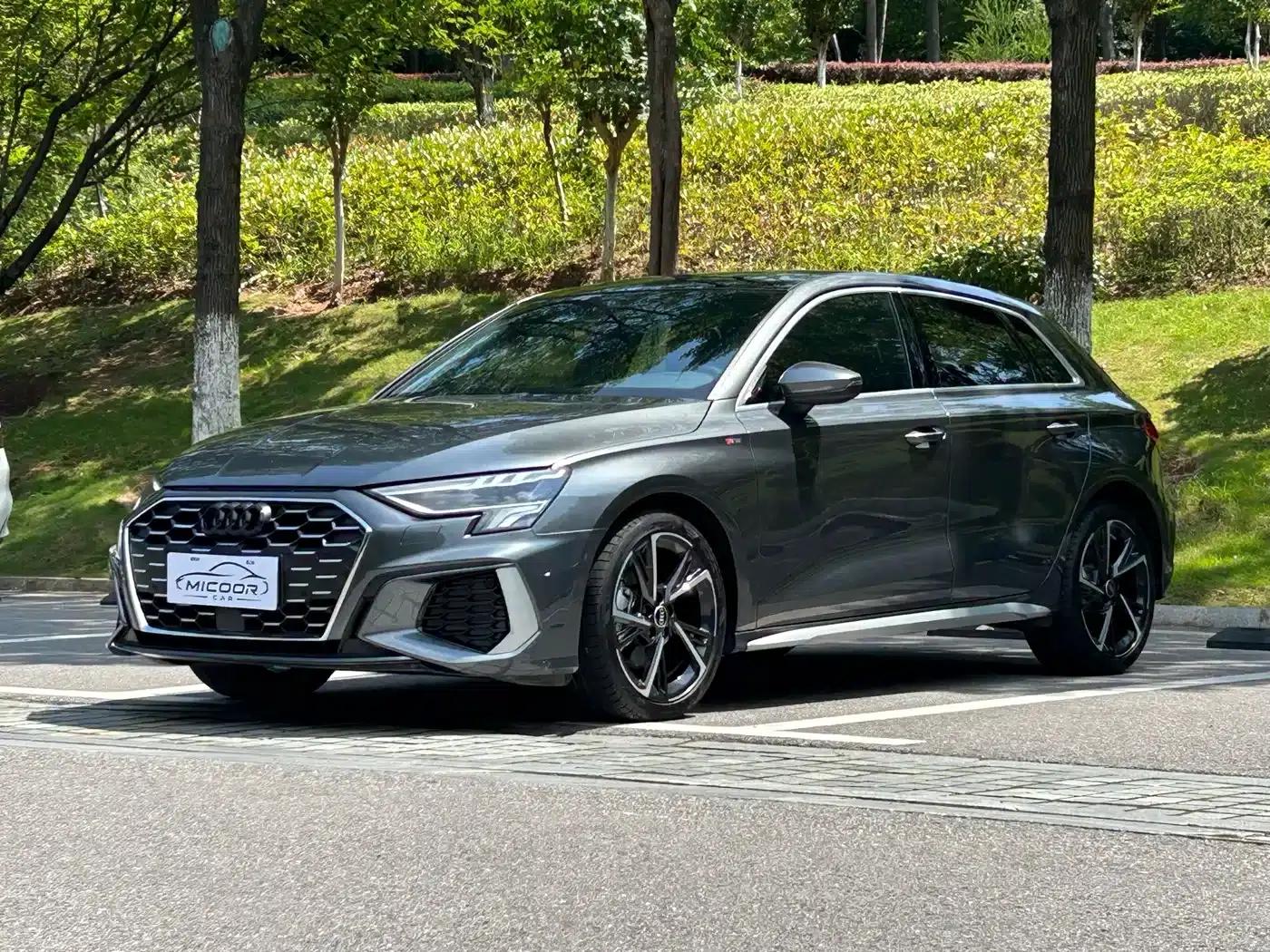 Audi A3 2023 Sportback 35 TFSI Fashion Sport — миниатюра 1