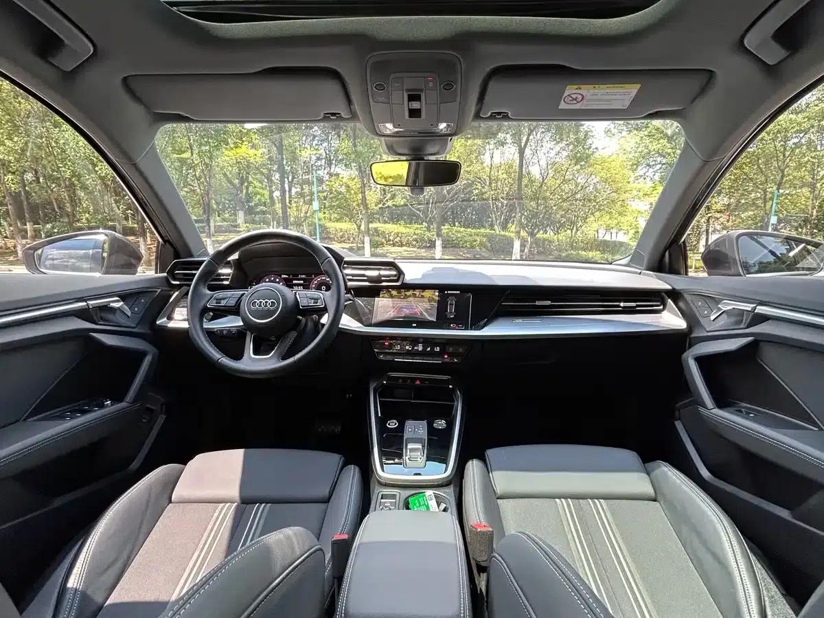Audi A3 2023 Sportback 35 TFSI Fashion Sport — миниатюра 13