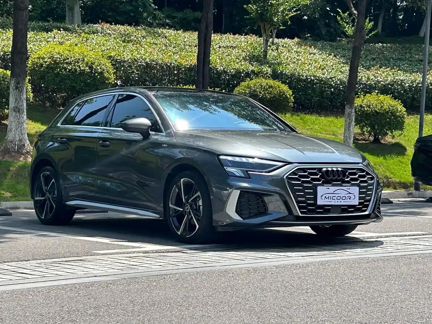 Audi A3 2023 Sportback 35 TFSI Fashion Sport — миниатюра 3