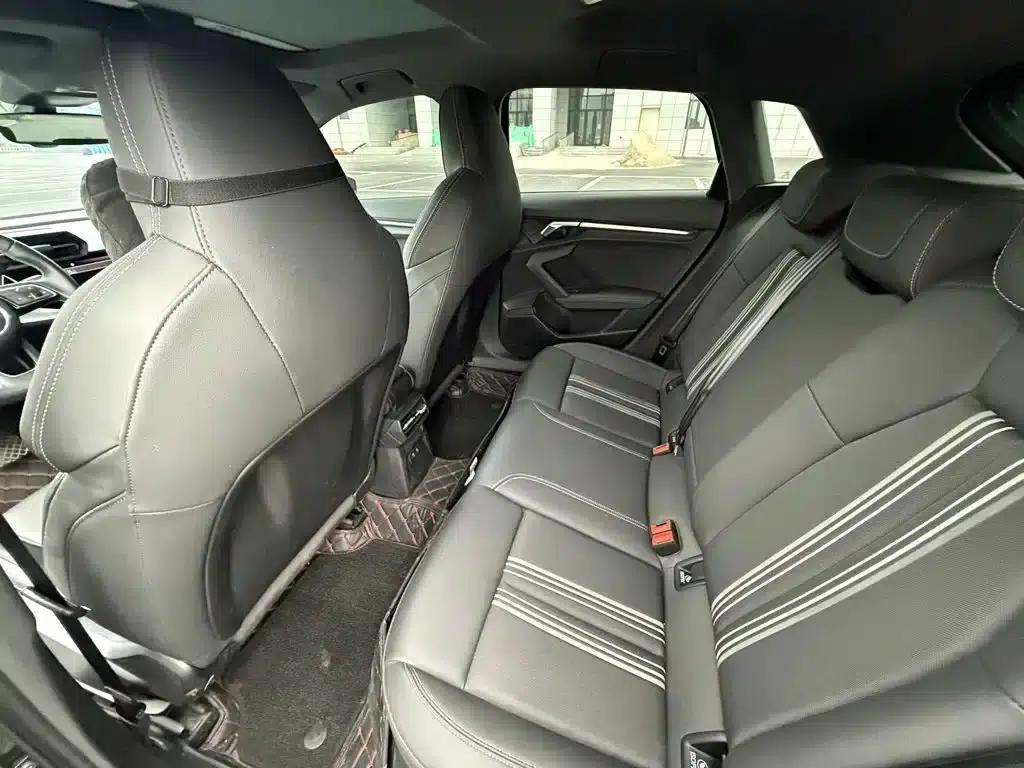 Audi A3 2022 Sportback 35 TFSI Fashion Sport — миниатюра 11