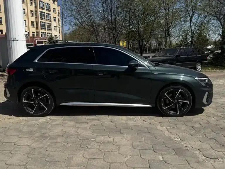 Audi A3 2023 Sportback 35 TFSI Fashion Sport — миниатюра 4