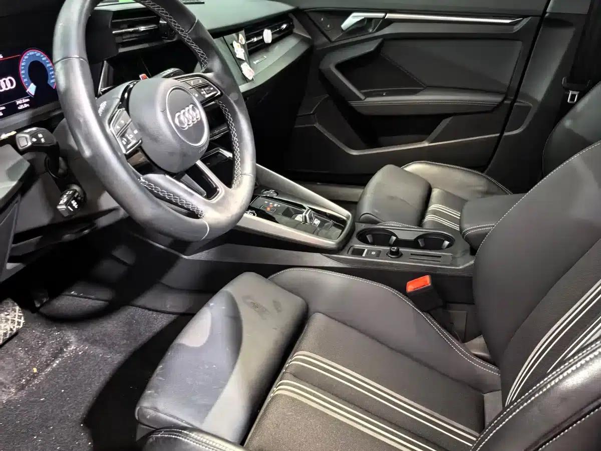 Audi A3 2023 Sportback 35 TFSI Fashion Sport — миниатюра 3