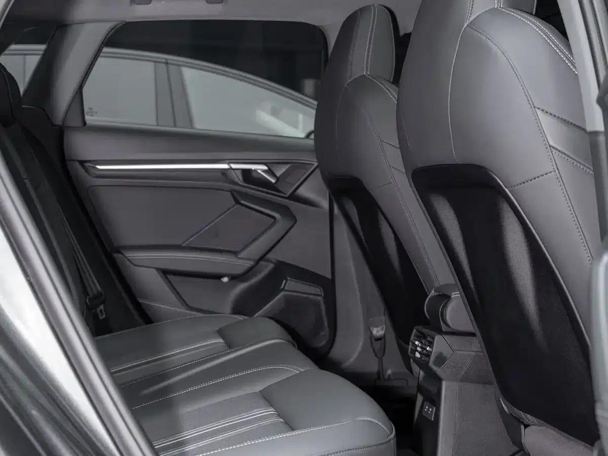 Audi A3 2023 Sportback 35 TFSI Fashion Sport — миниатюра 12