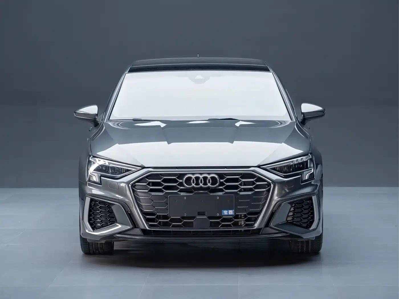 Audi A3 2023 Sportback 35 TFSI Fashion Sport — миниатюра 4