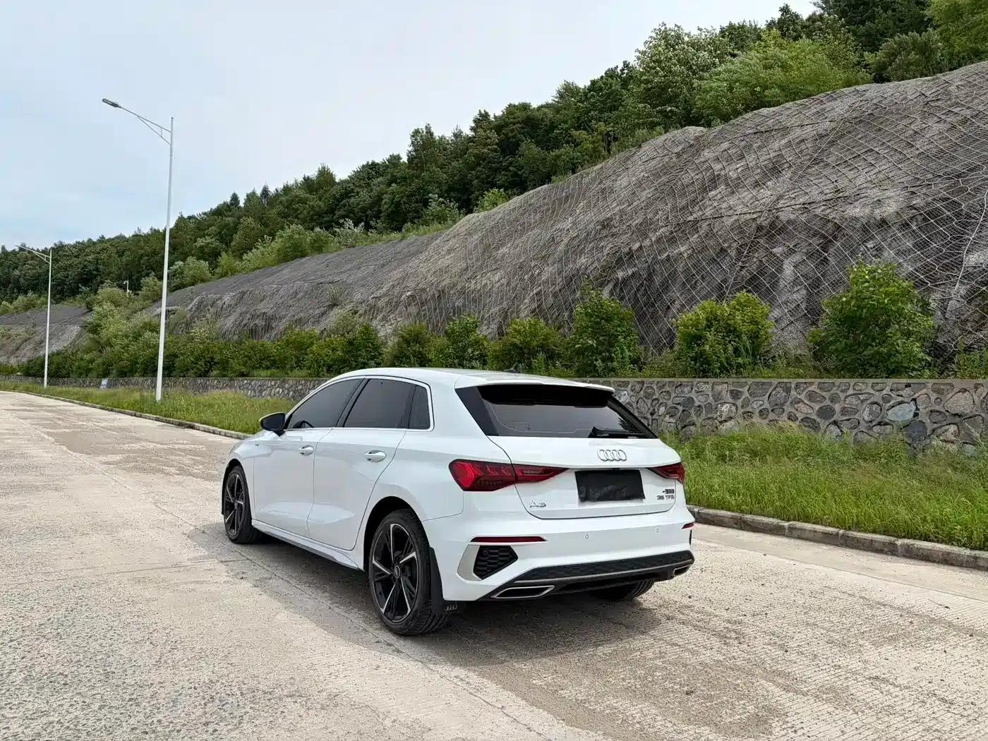 Audi A3 2022 Sportback 35 TFSI Fashion Sport — миниатюра 7