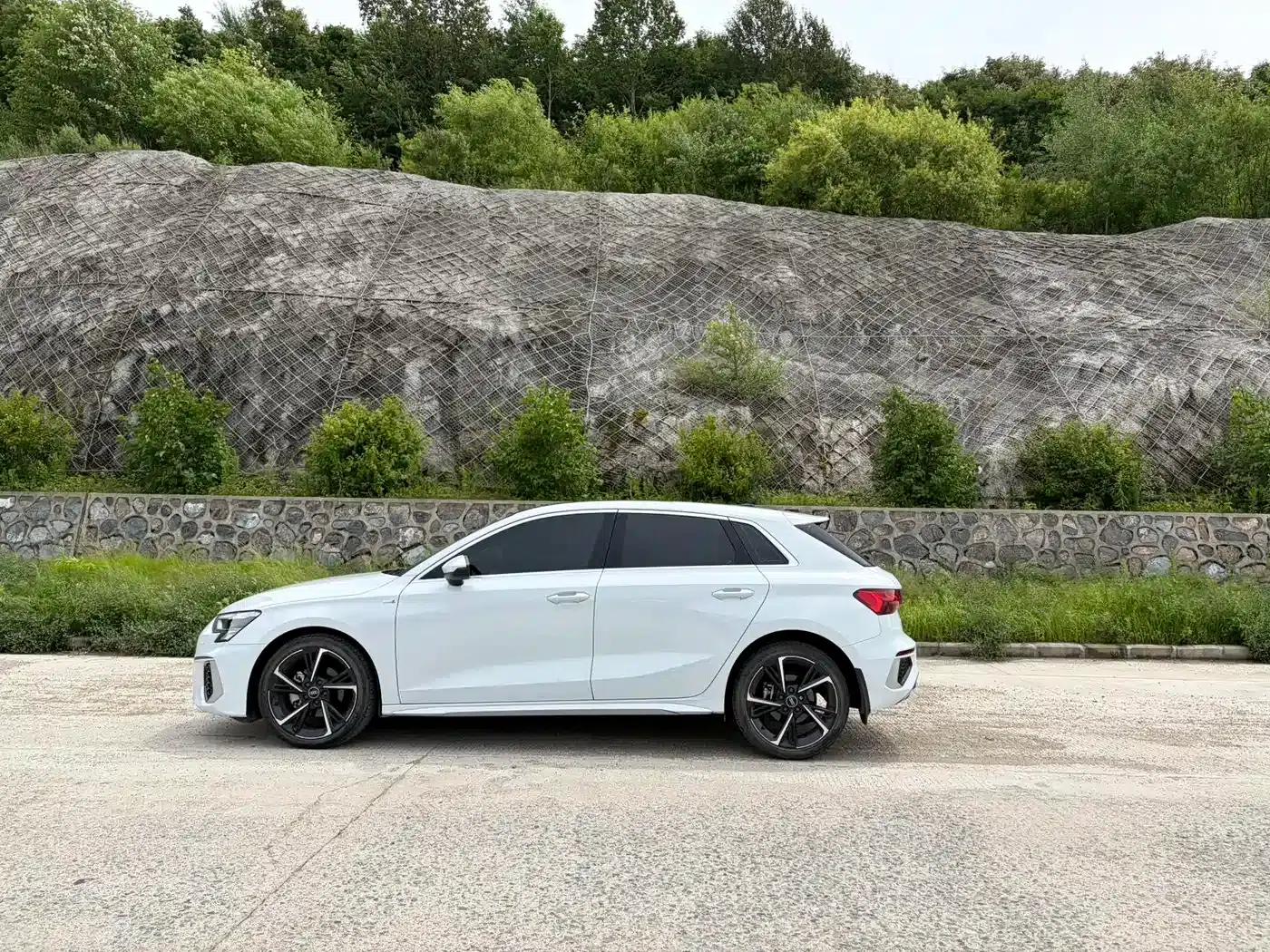 Audi A3 2022 Sportback 35 TFSI Fashion Sport — миниатюра 9