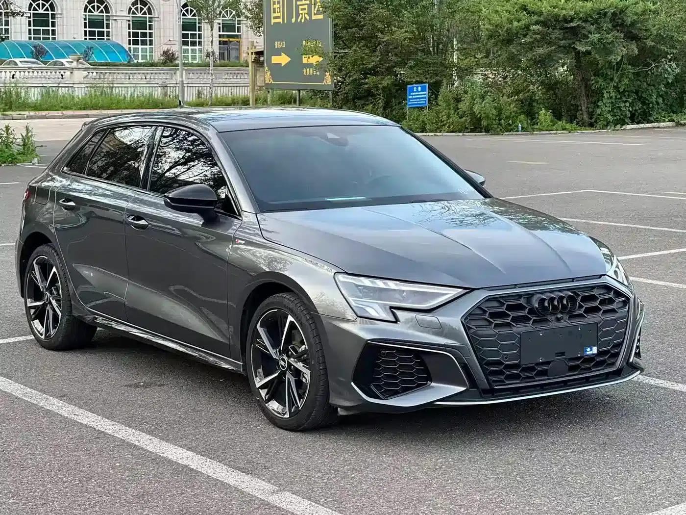 Audi A3 2023 Sportback 35 TFSI Fashion Sport — миниатюра 3