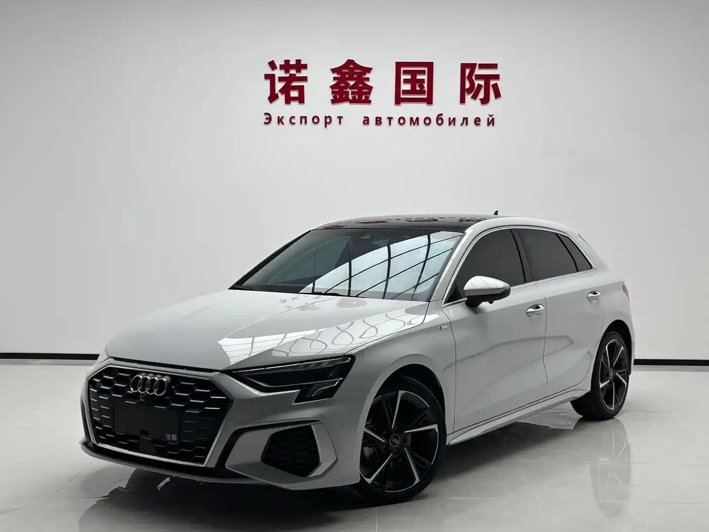 Audi A3 2022 Sportback 35 TFSI Fashion Sport — миниатюра 1