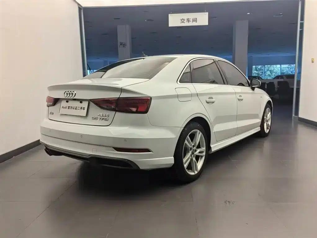 Audi A3 2020 Limousine 35 TFSI Fashion Edition (National V Emission Standard) — миниатюра 4