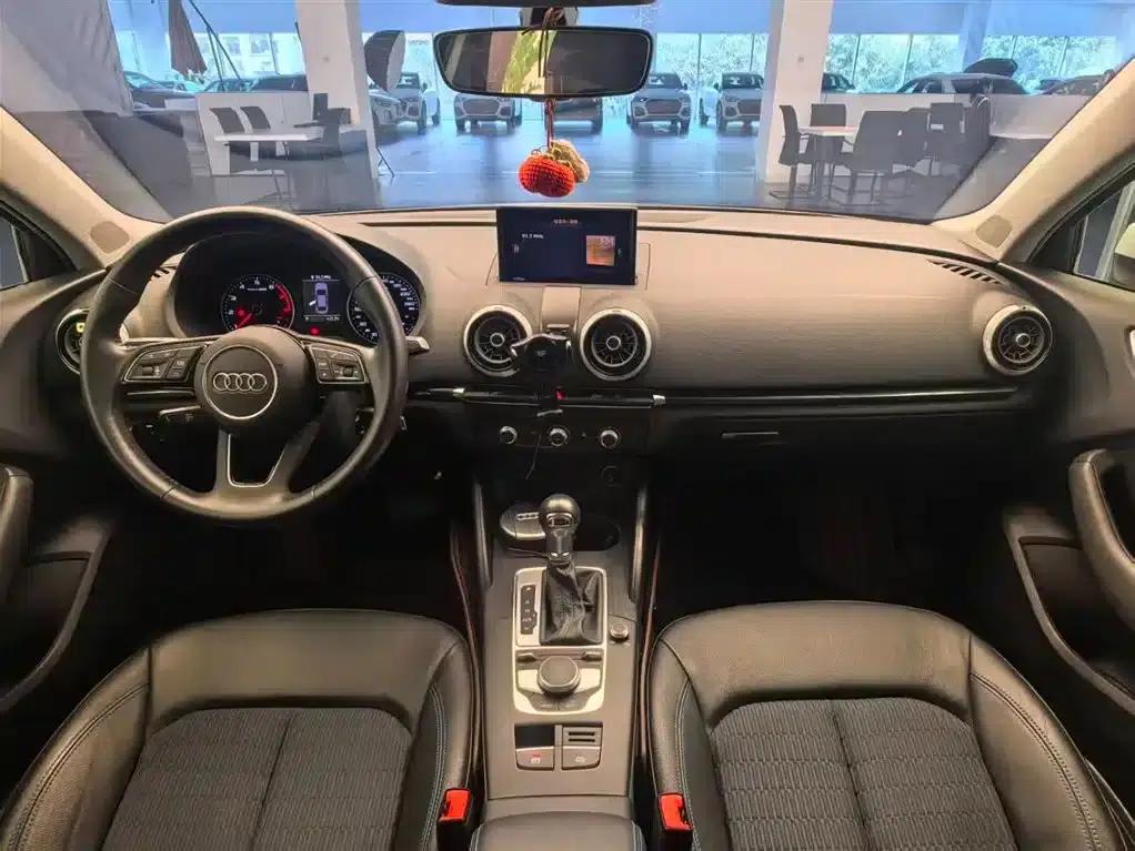 Audi A3 2020 Limousine 35 TFSI Fashion Edition (National V Emission Standard) — миниатюра 8