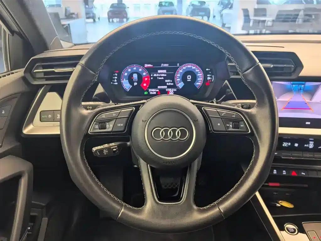 Audi A3 2023 Sportback 35 TFSI Fashion Sport — миниатюра 12