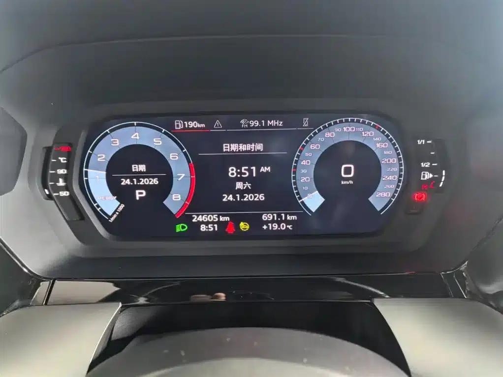 Audi A3 2023 Sportback 35 TFSI Fashion Sport — миниатюра 7