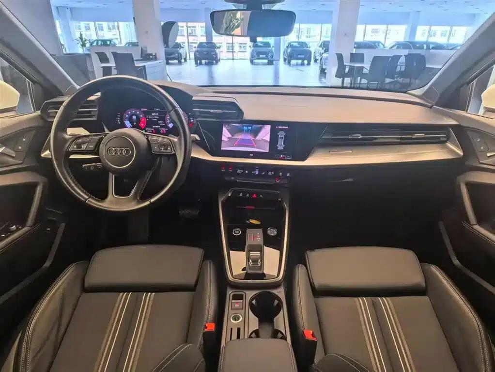 Audi A3 2023 Sportback 35 TFSI Fashion Sport — миниатюра 8