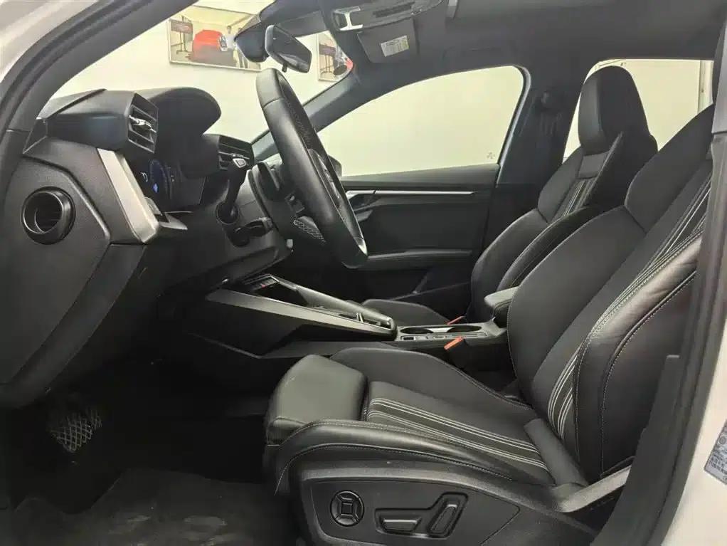 Audi A3 2023 Sportback 35 TFSI Fashion Sport — миниатюра 9