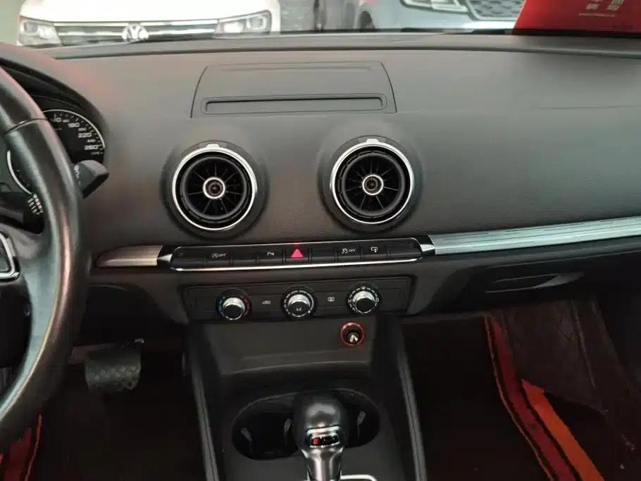 Audi A3 2016 Sportback 35 TFSI Progressive — миниатюра 13