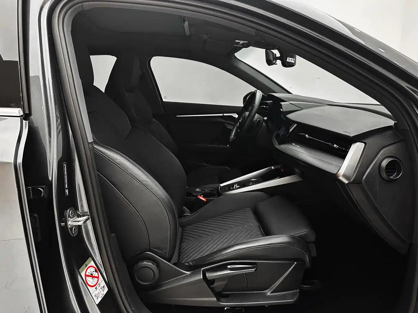 2023 Audi A3 A3L Limousine 35 TFSI Fashionable Elegant Model — миниатюра 20