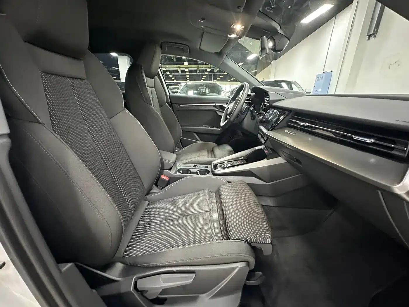 Audi A3 2022 Sportback 35 TFSI Progressive Sport — миниатюра 21