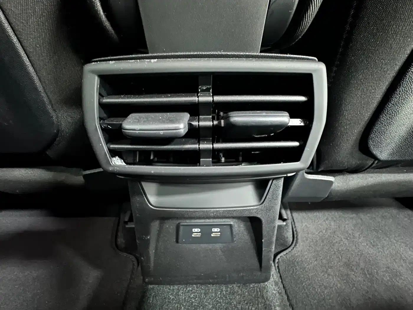 Audi A3 2022 Sportback 35 TFSI Progressive Sport — миниатюра 23