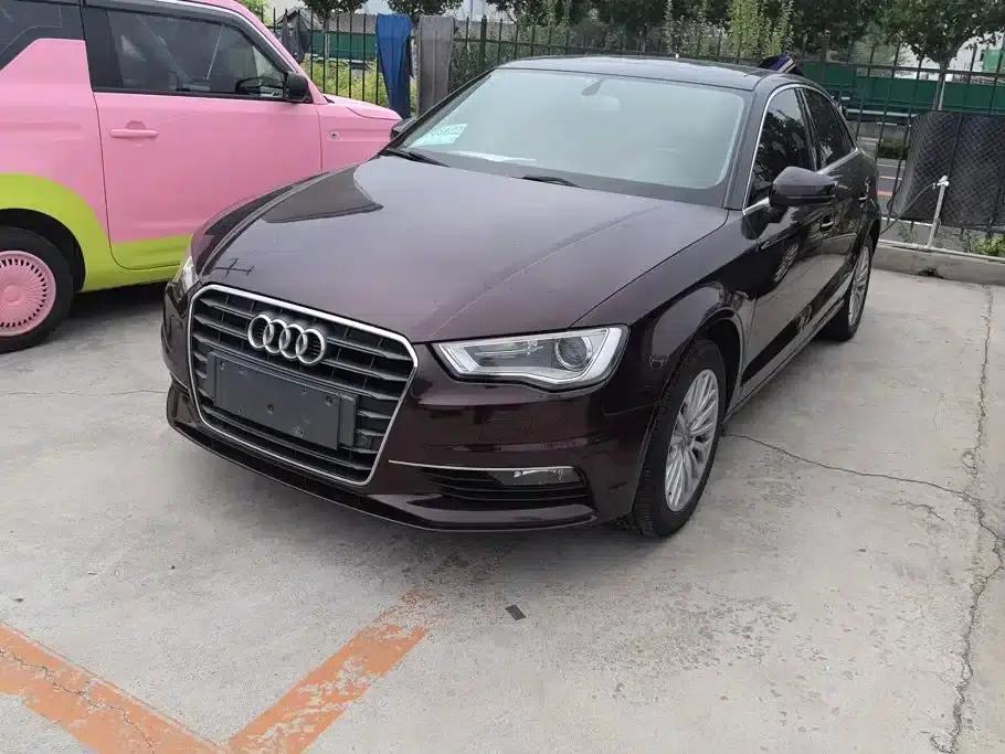 Audi A3 2015 Limousine 35 TFSI Millionth Anniversary Smart Edition — миниатюра 1