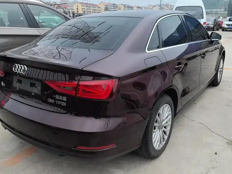 Audi A3 2015 Limousine 35 TFSI Millionth Anniversary Smart Edition — миниатюра 3