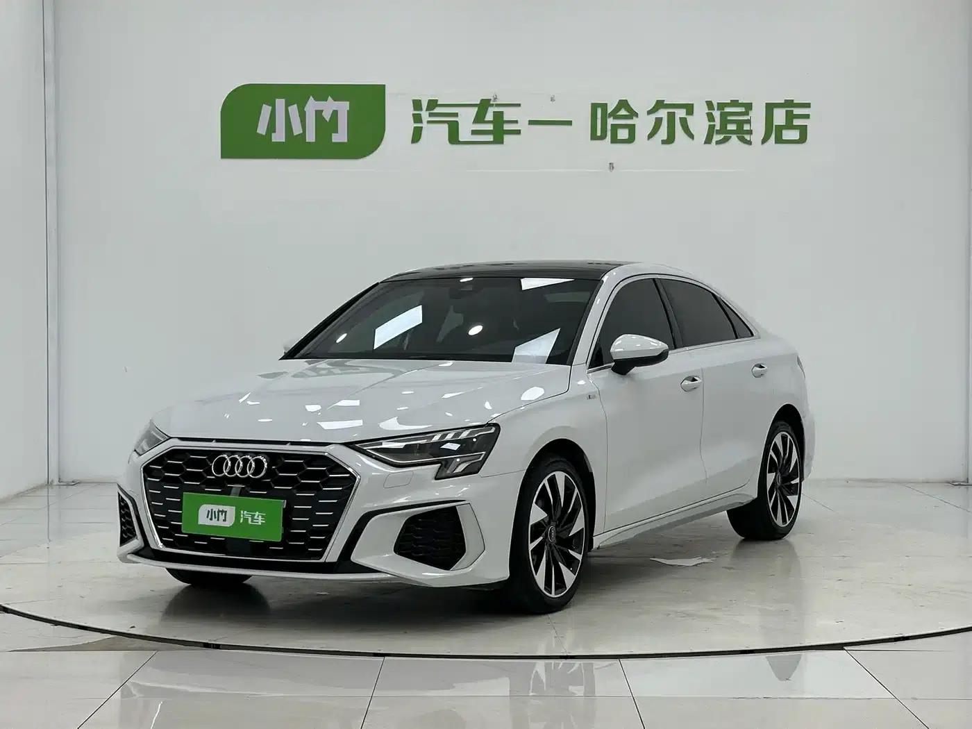 Audi A3 2023 Facelift A3L Limousine 35 TFSI Sporty Edition — миниатюра 1