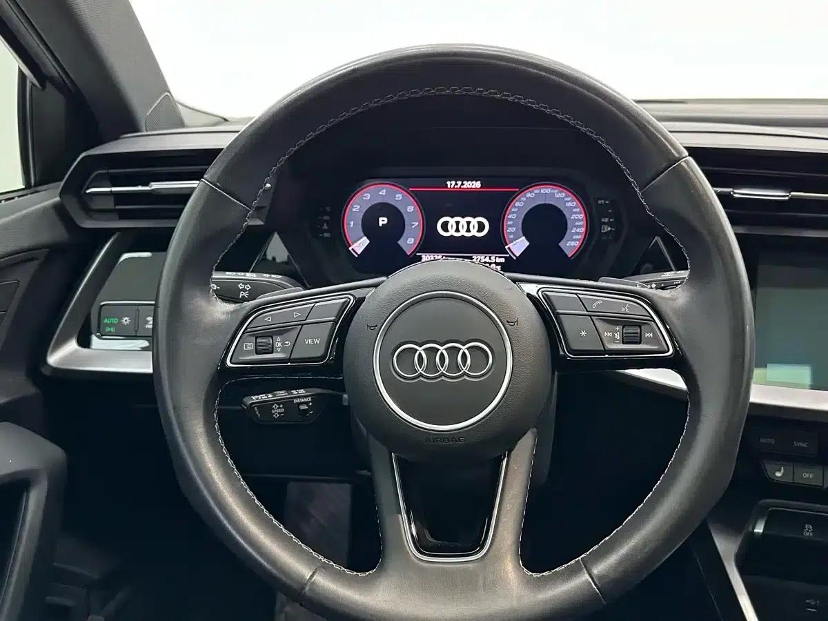 Audi A3 2023 Facelift A3L Limousine 35 TFSI Sporty Edition — миниатюра 11