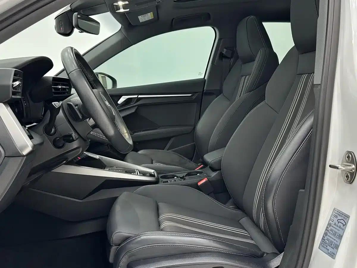 Audi A3 2023 Facelift A3L Limousine 35 TFSI Sporty Edition — миниатюра 7