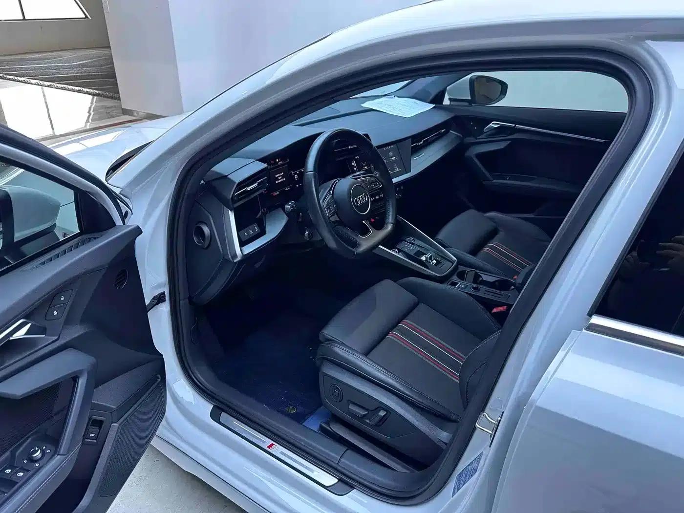 2022 Audi A3 A3L Limousine 35 TFSI Luxury Sport — миниатюра 9