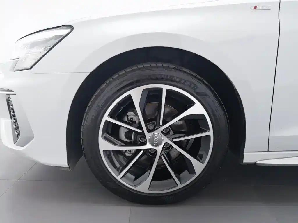 2021 Audi A3 A3L Limousine 35 TFSI Progressive Sport — миниатюра 17