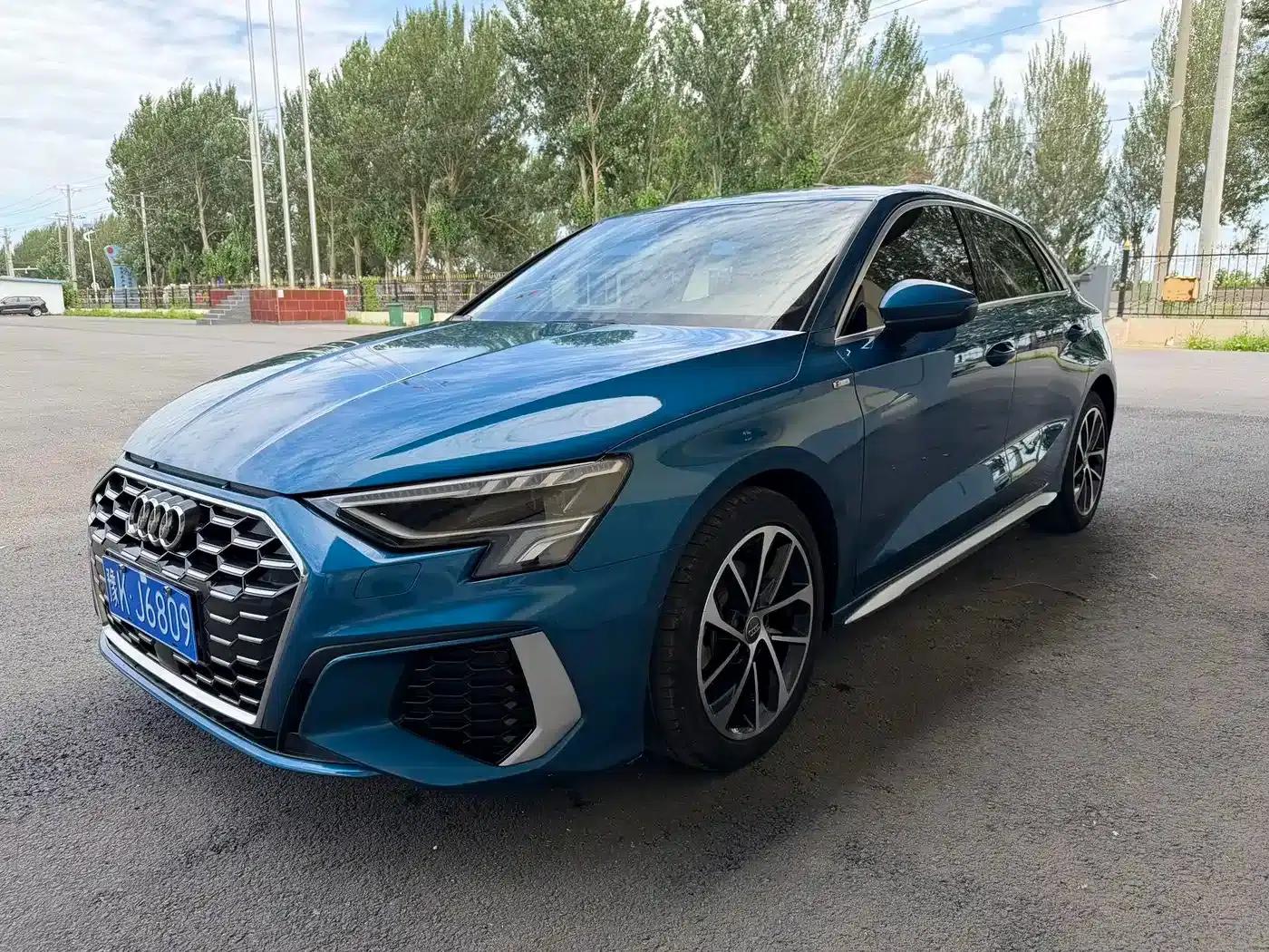Audi A3 2021 Sportback 35 TFSI Progressive Sport — миниатюра 1