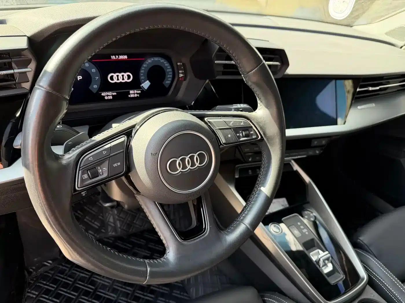 Audi A3 2021 Sportback 35 TFSI Progressive Sport — миниатюра 11