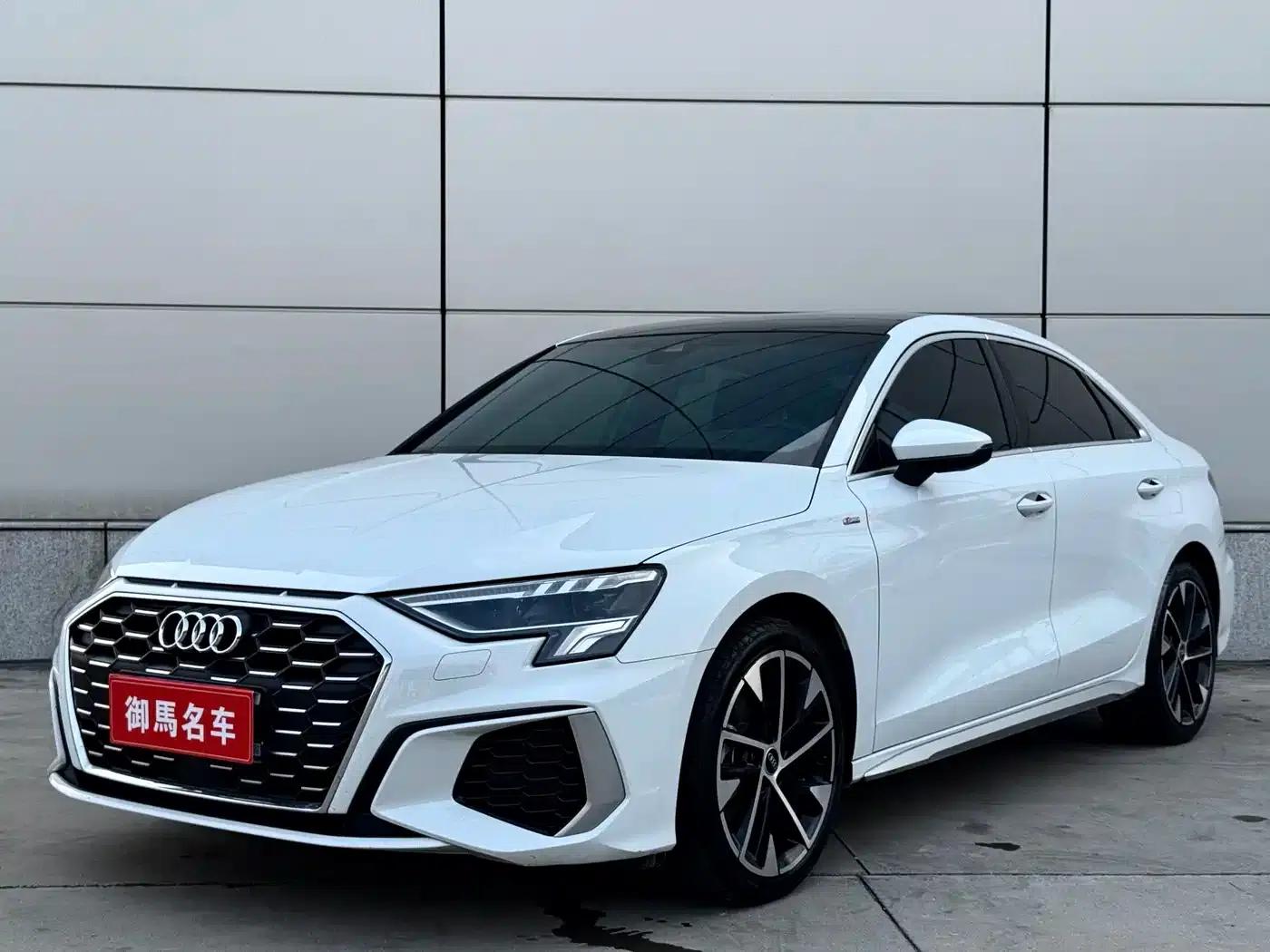 2023 Audi A3 A3L Limousine 35 TFSI Fashion Sport — миниатюра 1