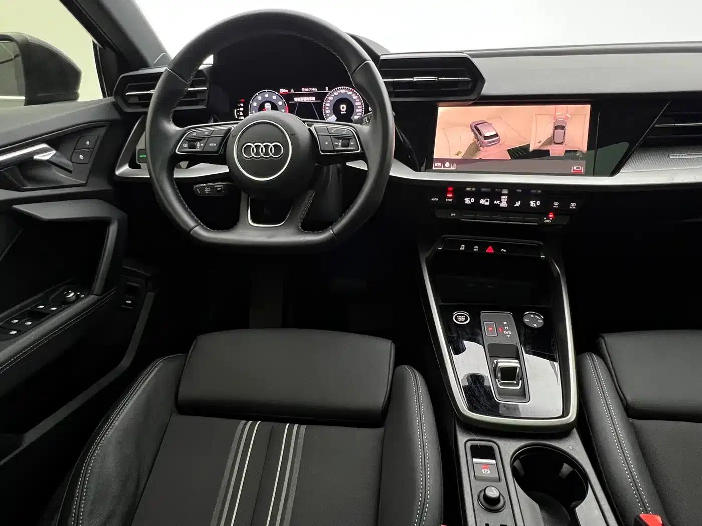 Audi A3 2021 Sportback 35 TFSI Fashion Sport — миниатюра 11